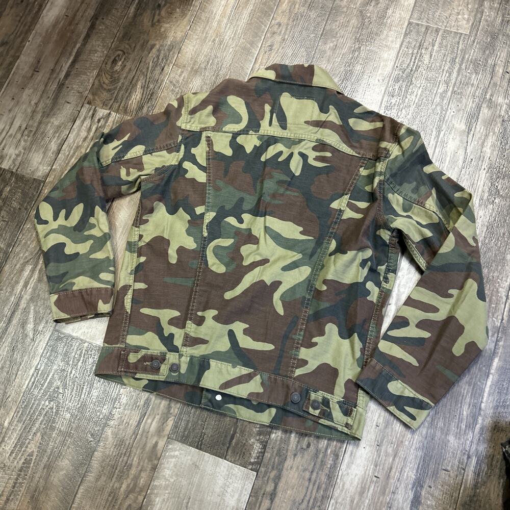 Levi's Camo Trucker Jacket Mens Size M Green Brown Woodland Camouflage - Picture 4 of 6